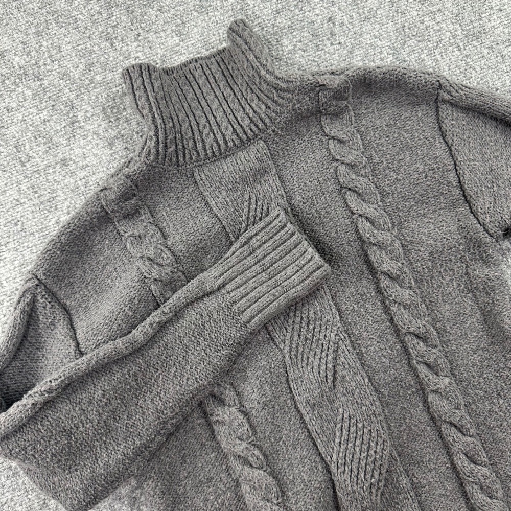 St Johns Bay Cable Knit Sweater Medium Gray Mock Neck Long Sleeve Men's